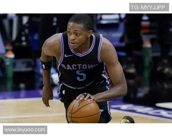 福克斯表现出色20投10中砍下全场最高26分助球队赢得胜利